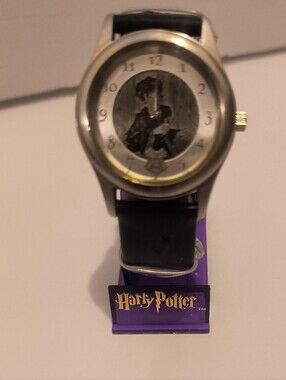Vintage 2001 Harry Potter Spell Casting Sketch Watch Magical Timepiece Tin